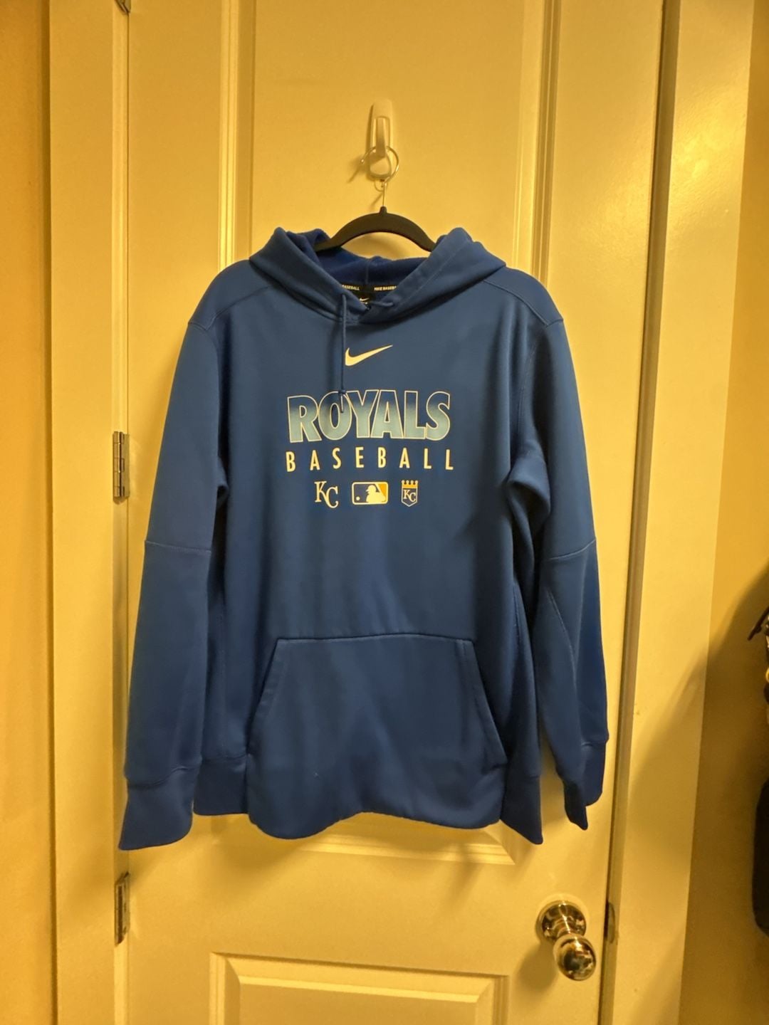 Men’s Nike Kansas City Royals Size L Authentic Collection Hoodie 2
