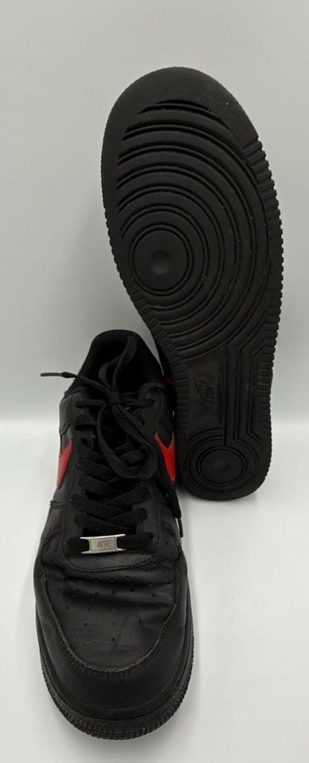 Nike Air Force 1 Low Black Red Drip Custom Sneakers
Size 12
#882 8