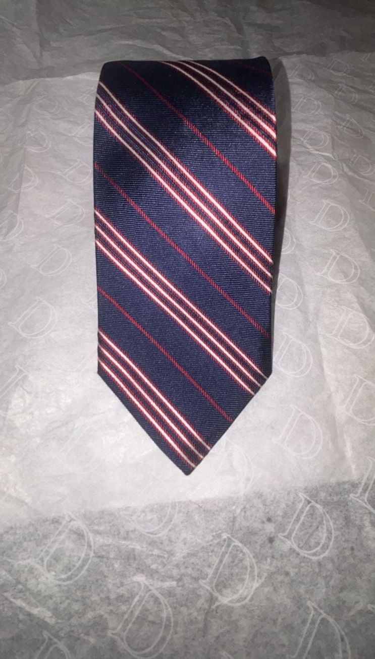 Brooks Brothers Silk Tie Navy Red Stripe 1