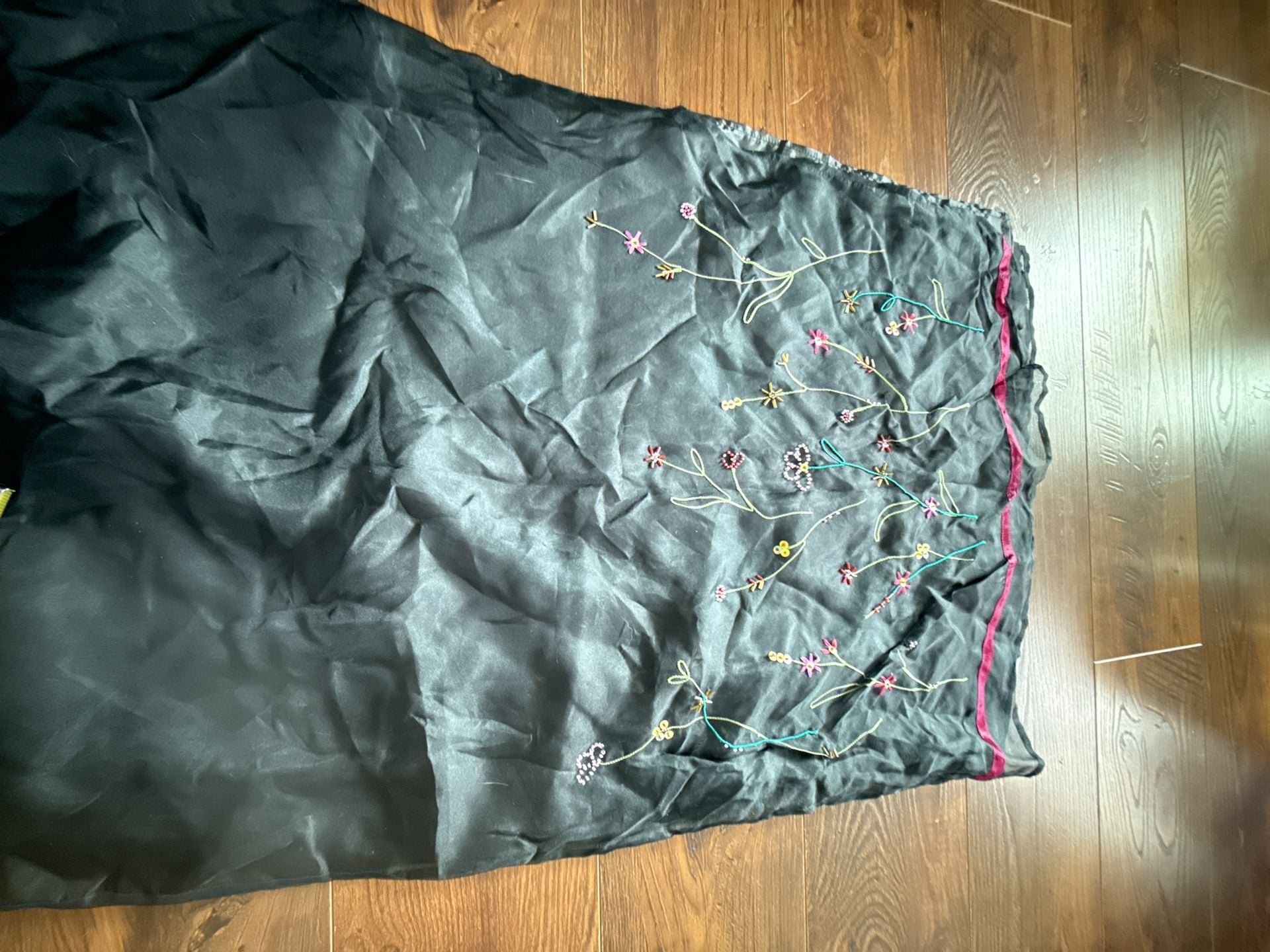 Silk Lore 8