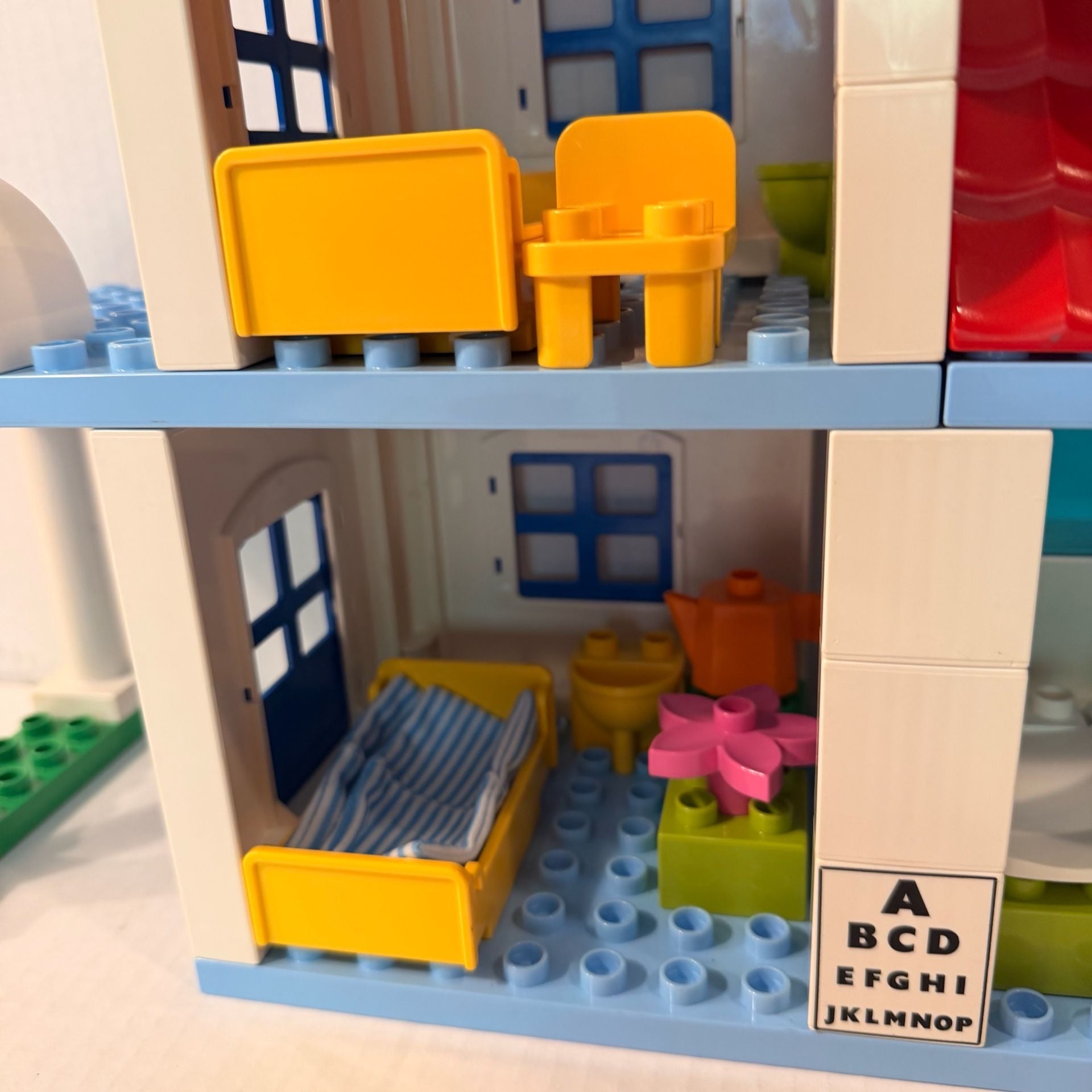 Lego Duplo 5695 Doctor's Clinic Hospital Ambulance Set 6