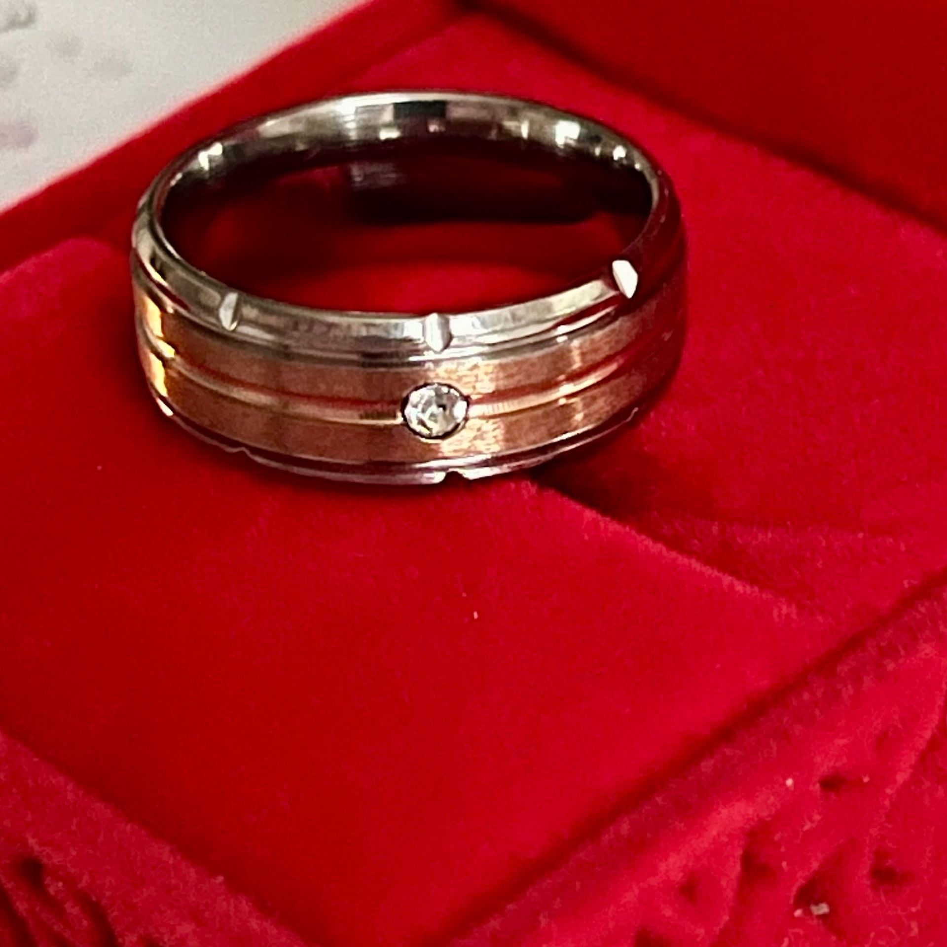 Tungsten Two-Tone Cubic Zirconia Beveled Design Unisex 6mm Ring Size 9 2