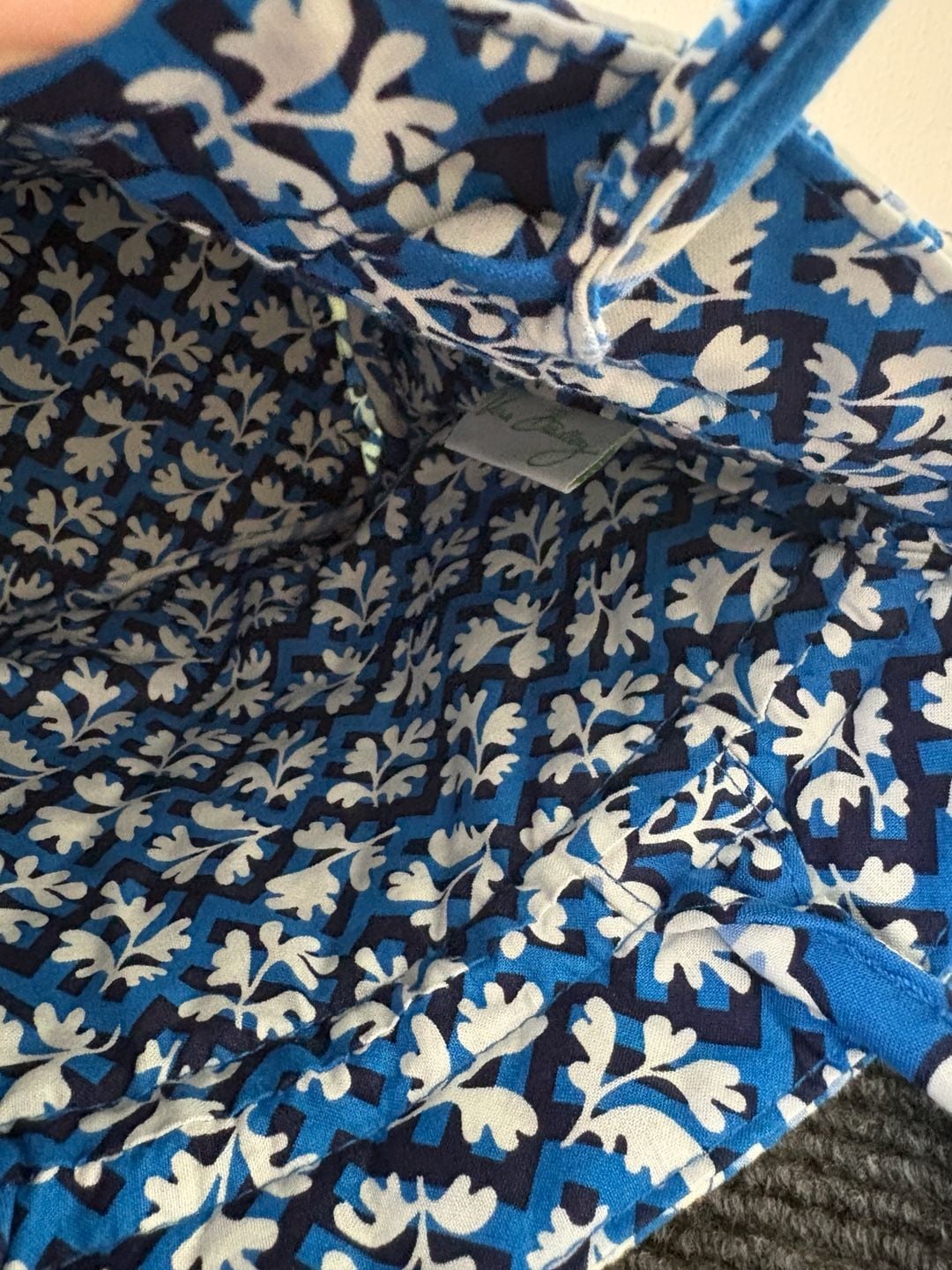 Vera Bradley Quilted Blue Floral Tote Bag And Zip Wallet Set 10
