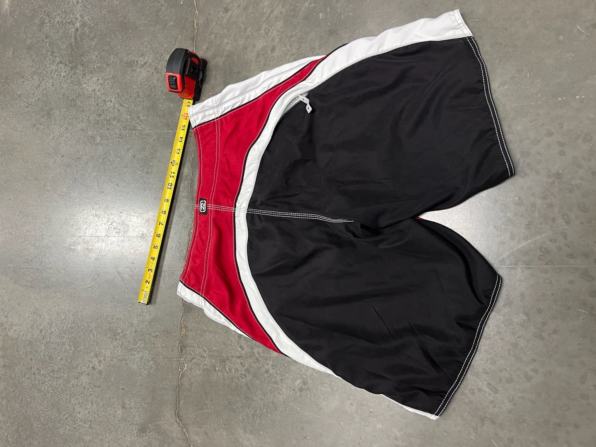 Billabong Andy Irons Boardshorts Size 34 White Red Black 7