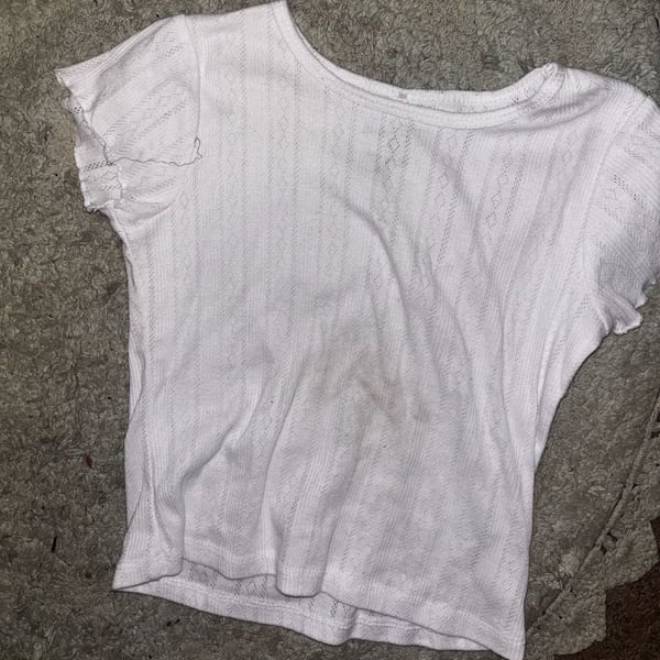 Girls 6/7 white top