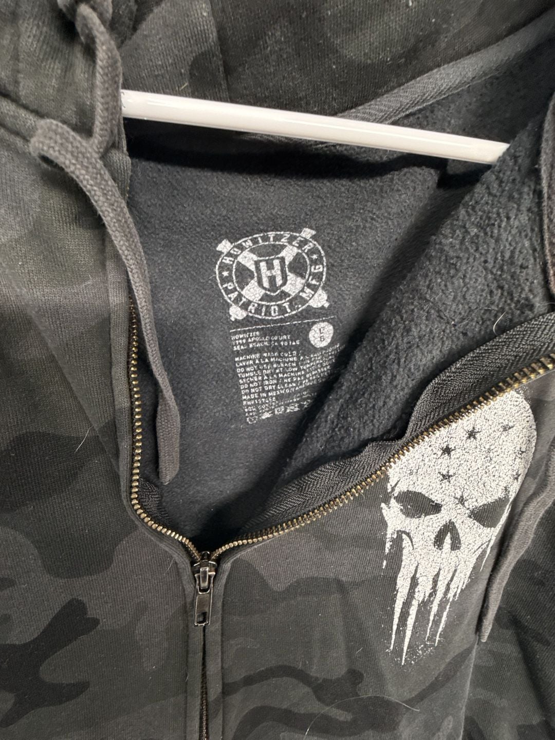 Y2K vintage Howitzer Zip Up Hoodie Size L Black Camo Patriot Skull 3