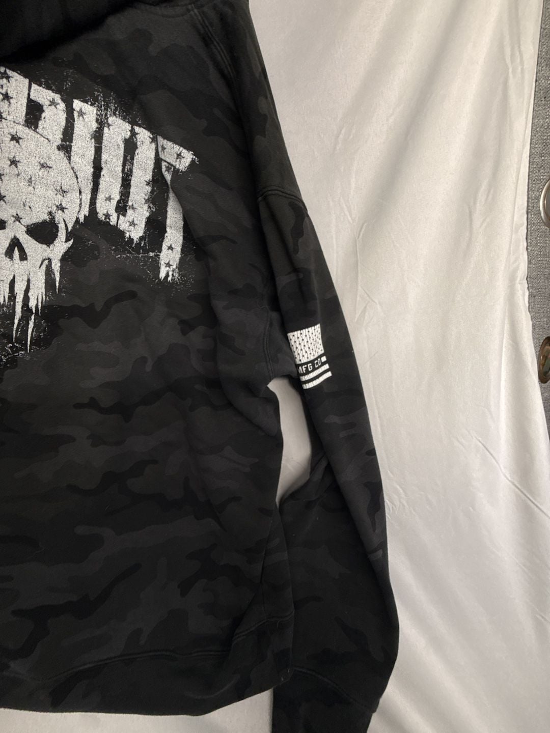 Y2K vintage Howitzer Zip Up Hoodie Size L Black Camo Patriot Skull 5