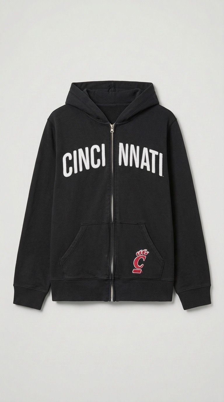 47 Brand Cincinnati Bearcats Full-Zip Hoodie Size M small stain as pictured 2