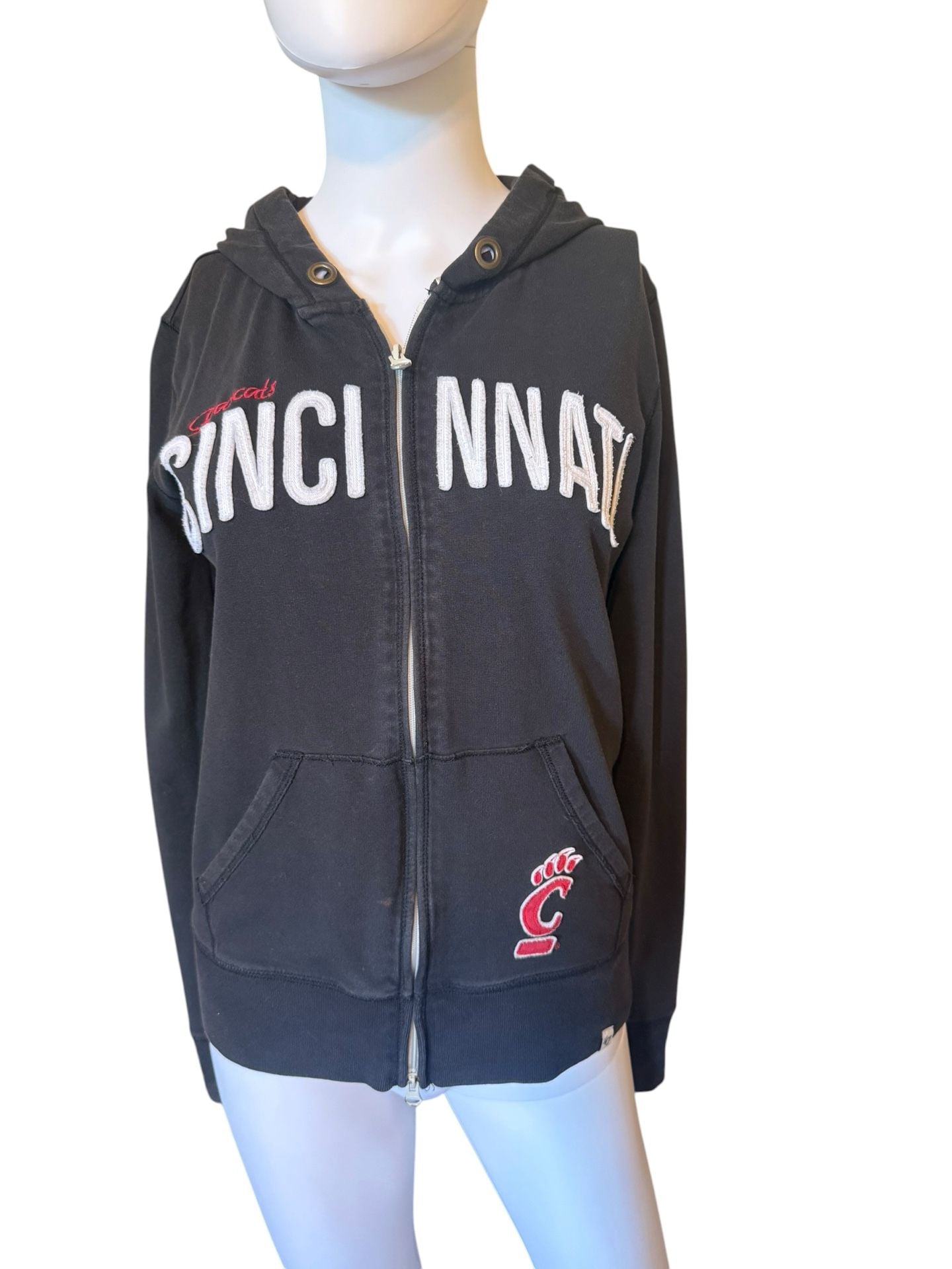 47 Brand Cincinnati Bearcats Full-Zip Hoodie Size M small stain as pictured 3