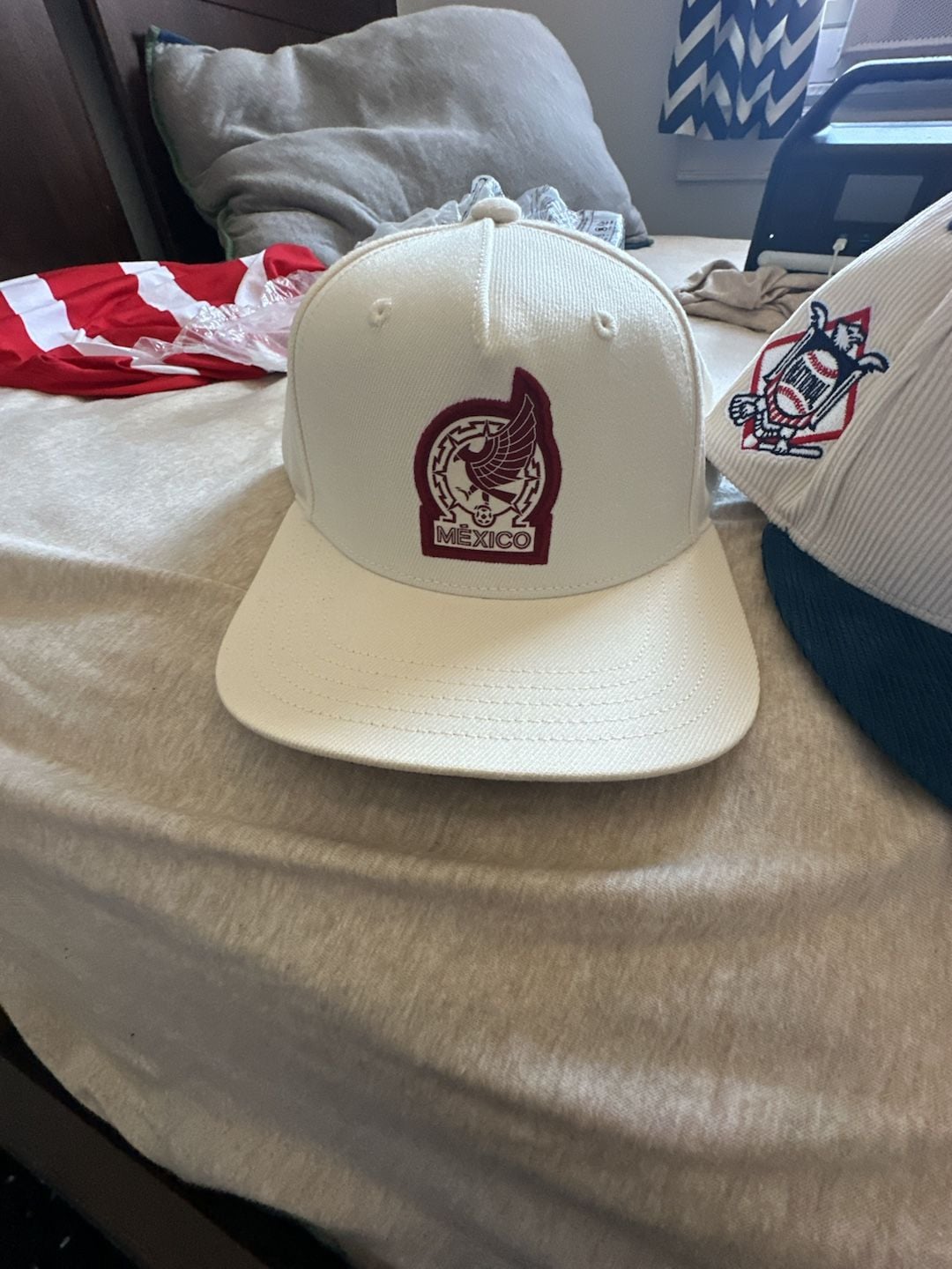 327 Hats Soccer Mexico Blanco White Embroidered Hat 2
