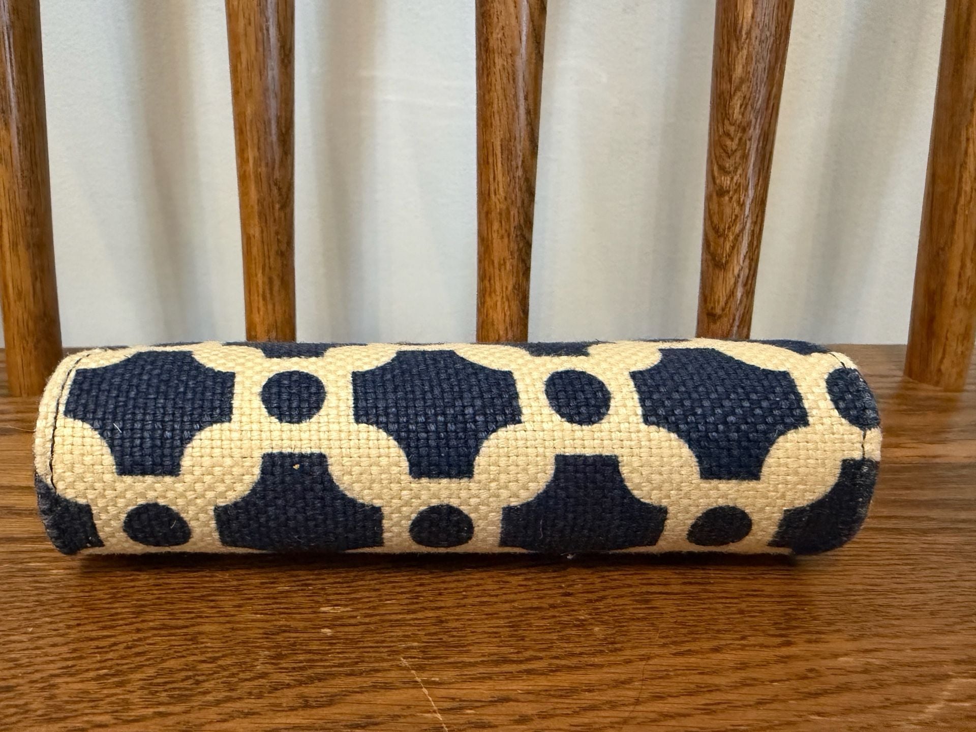Spartina 449 Kiss Lock Coin Purse Blue White Geometric Linen Leather 5