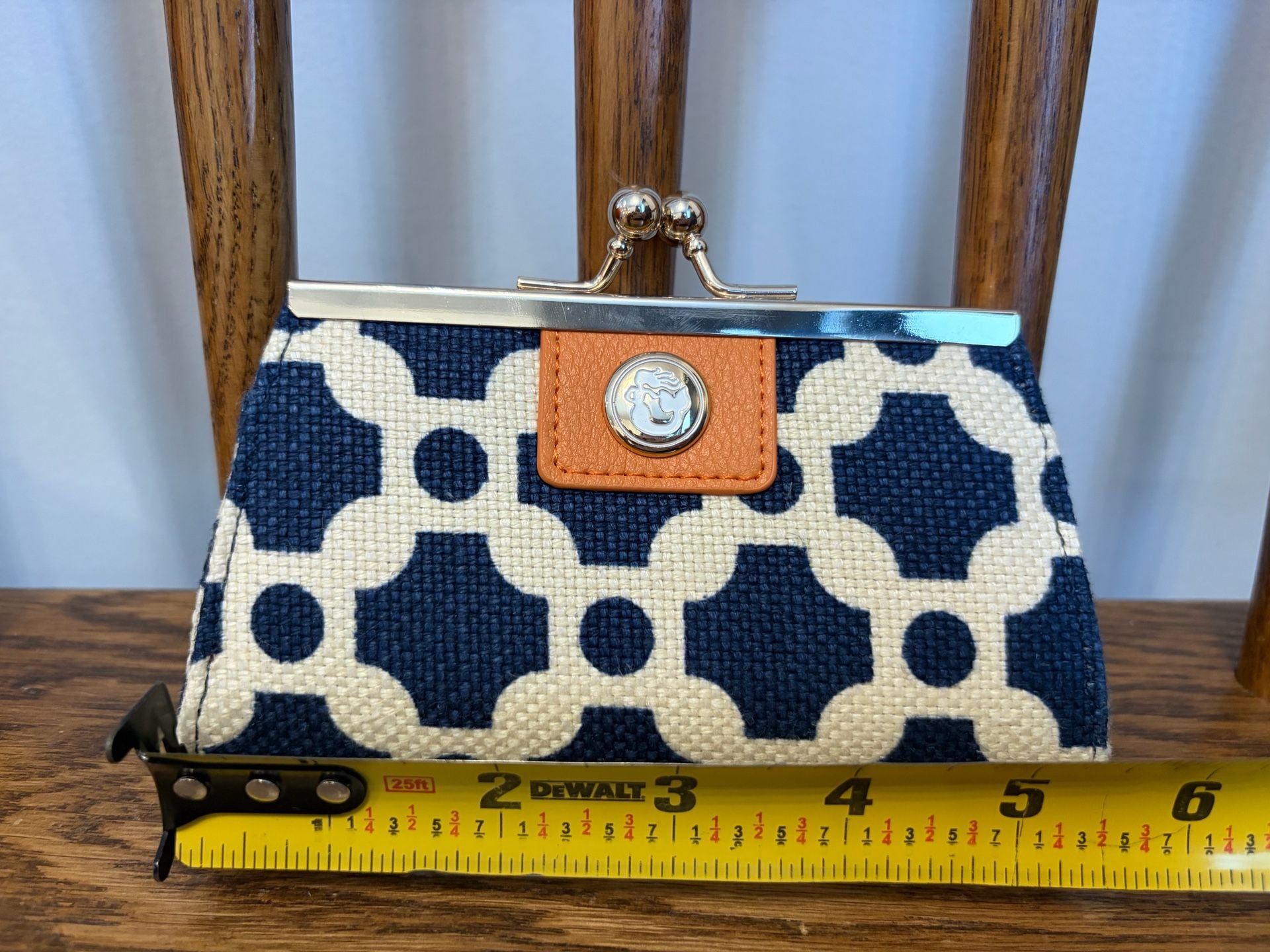 Spartina 449 Kiss Lock Coin Purse Blue White Geometric Linen Leather 6