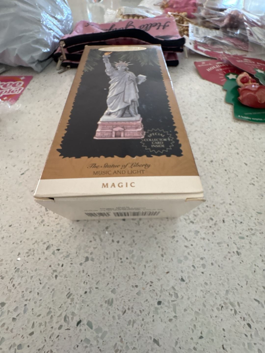 New Hallmark Keepsake Ornament The Statue of Liberty Music and Light 1996 Magic Never been opened 3