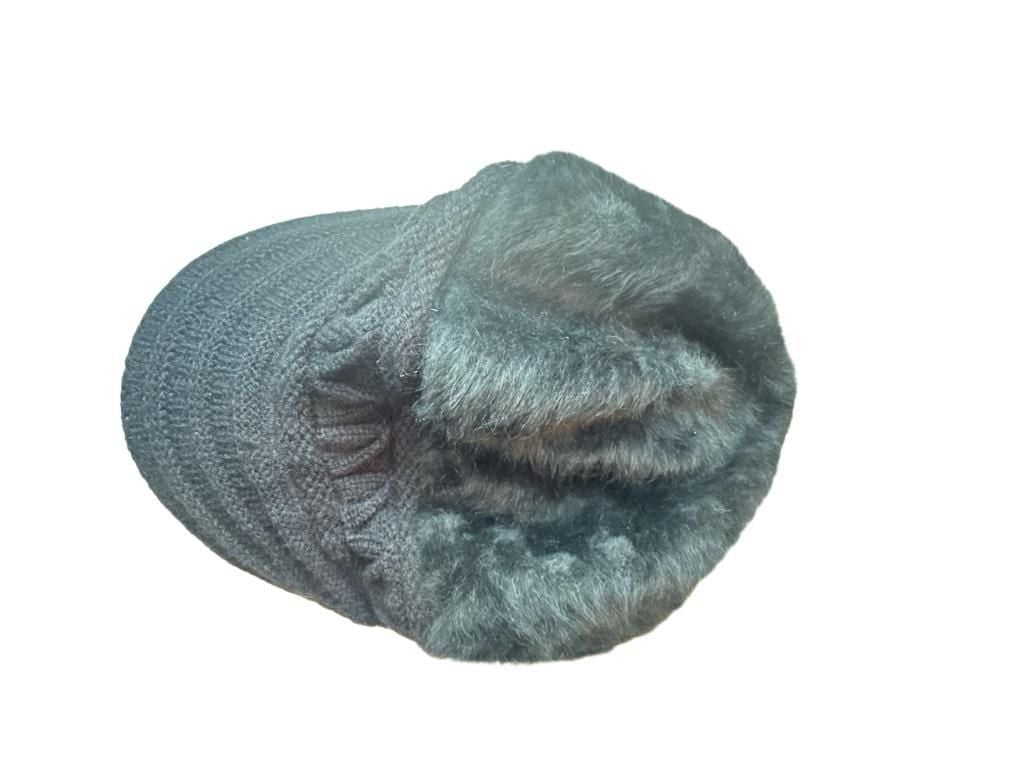 Black Knit Faux Fur Visor Beanie Hat 50% Angora 8