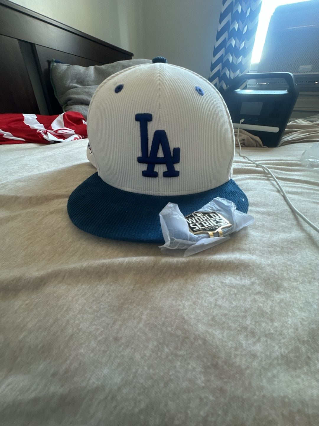 New Era Los Angeles Dodgers Corduroy 59FIFTY Fitted Hat White Blue 2