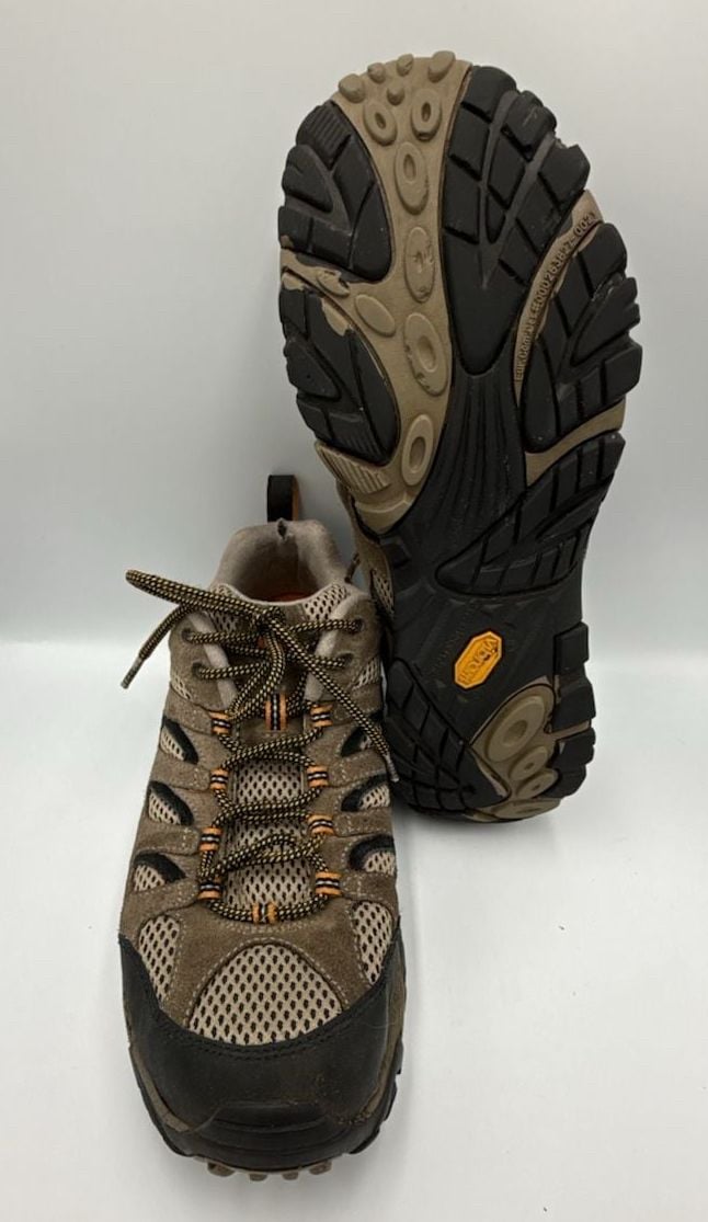 Merrell J86595 Ventilator Walnut Hiking, wear inside heels
Size 11/280 mm
#883 8