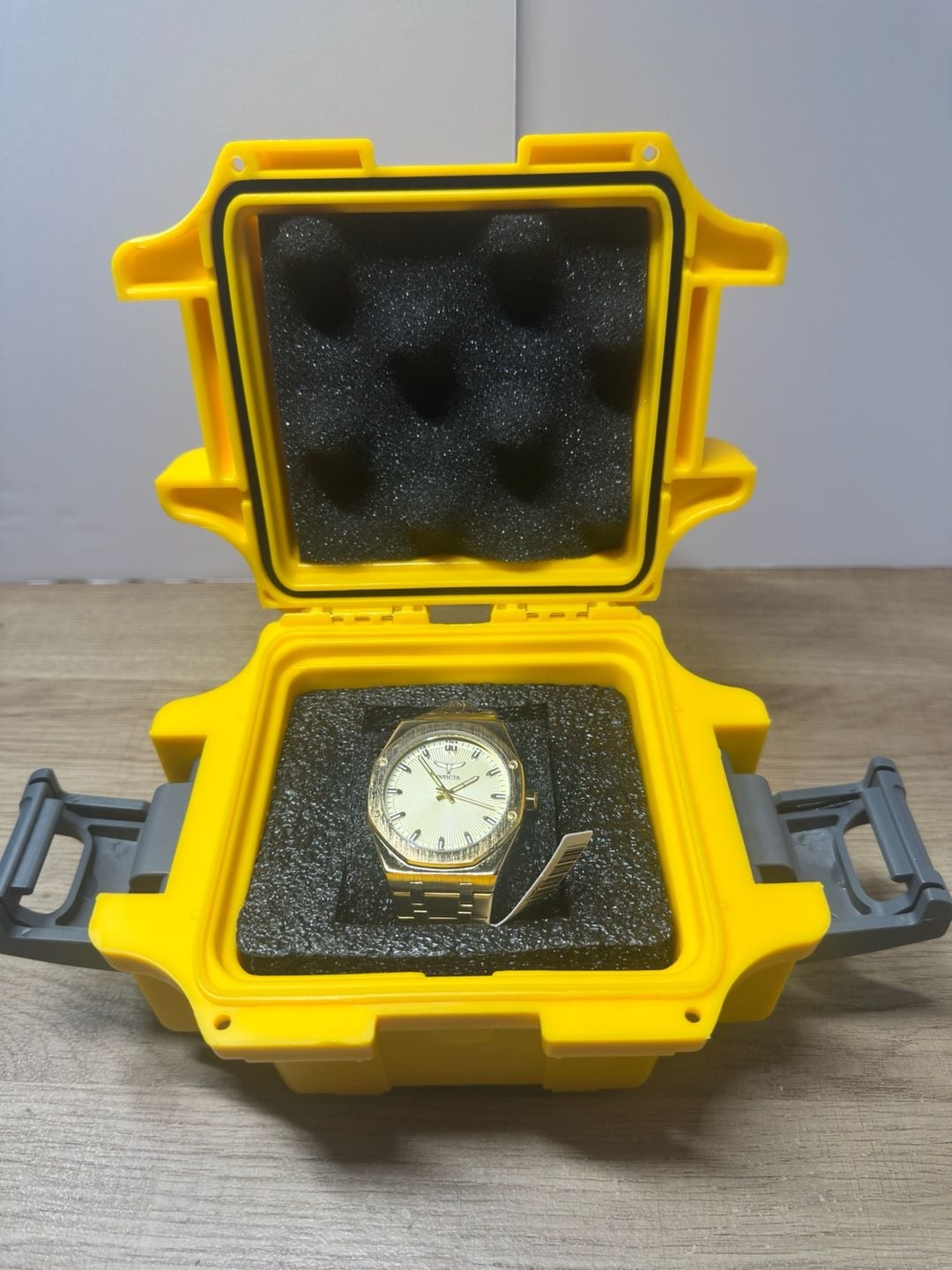 Invicta Watch Gold Tone Steel Quartz 2
