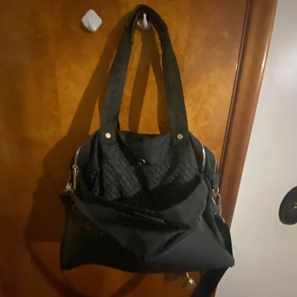 Steve Madden Embossed Logo Tote Shoulder Bag Black