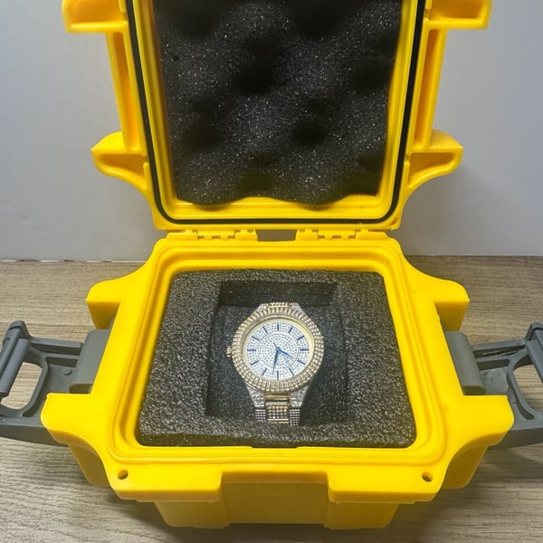 Invicta Specialty Gold Crystal Watch