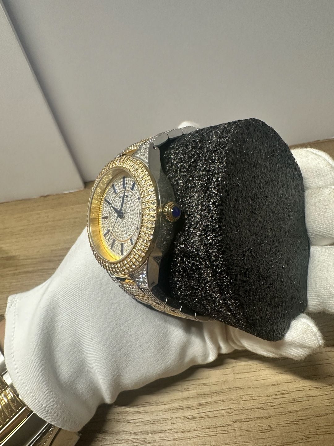 Invicta Specialty Gold Crystal Watch 4