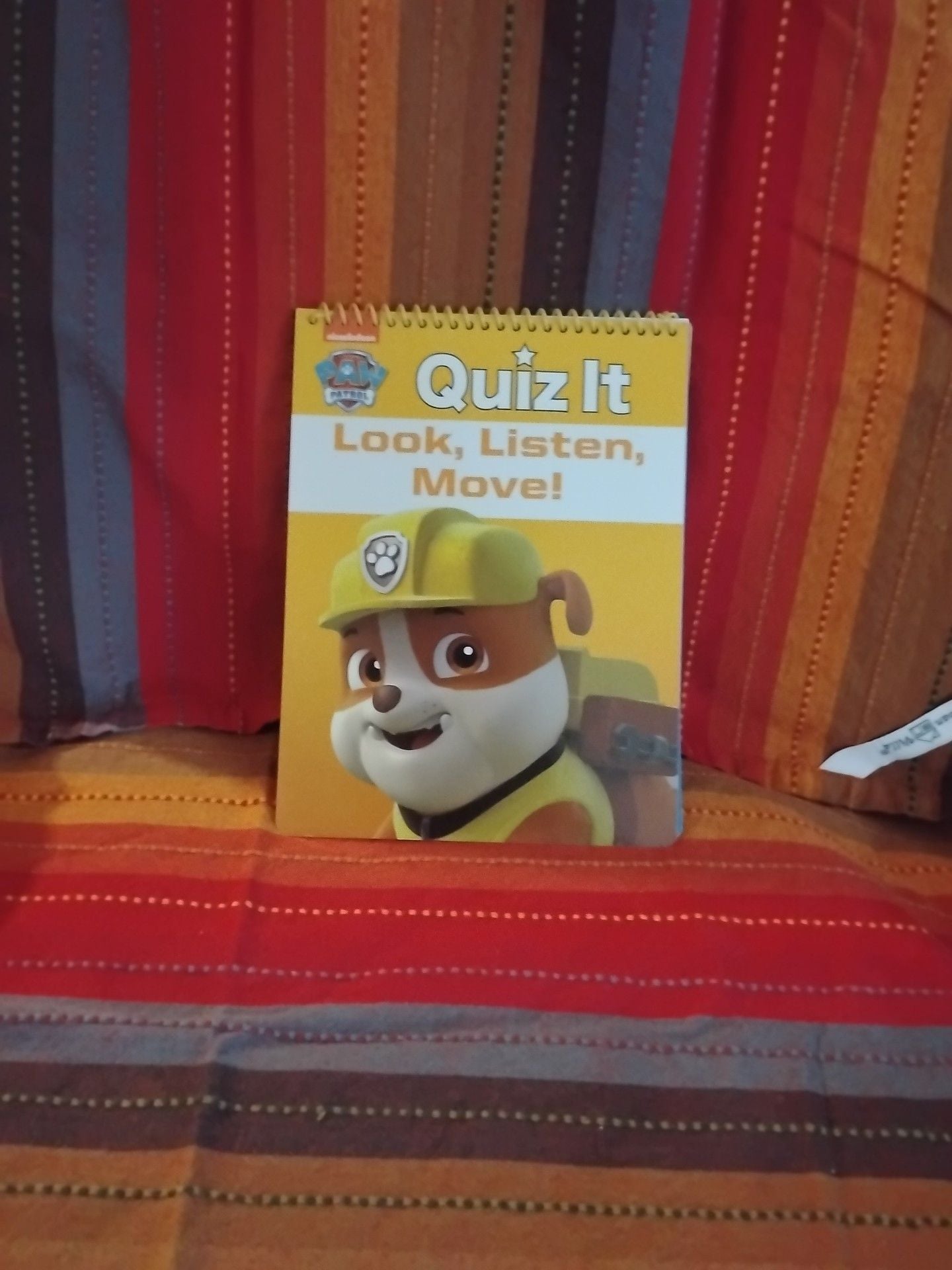 PAW Patrol Quiz It Electronic Smart Pen and 4-Book Learning Set 3