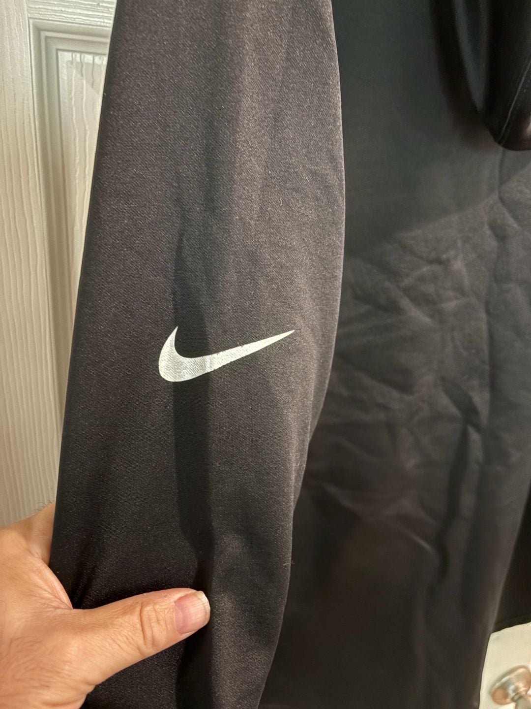 Nike LeBron James Hoodie Black Pullover Crown Logo 7