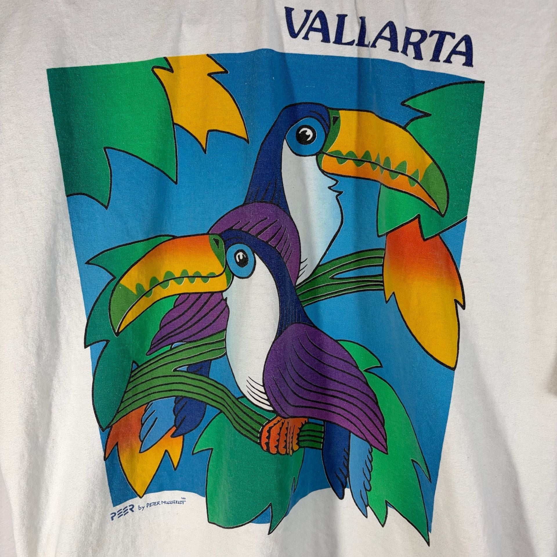 Vintage White Toucan Shirt size Large 3