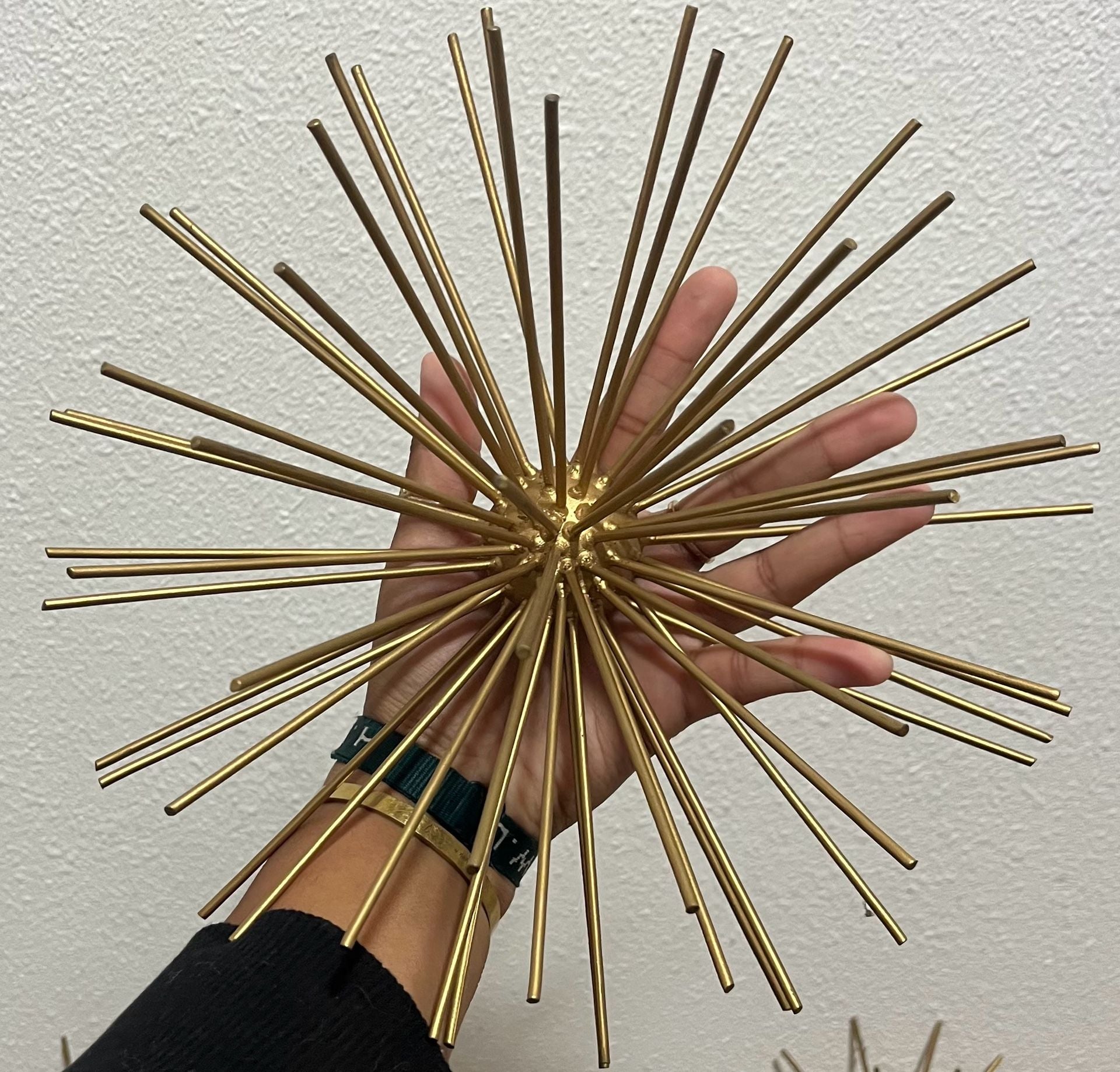 DecMode Gold Metal Urchin Starburst Tabletop Decor Set Geometric Candle Holder 3