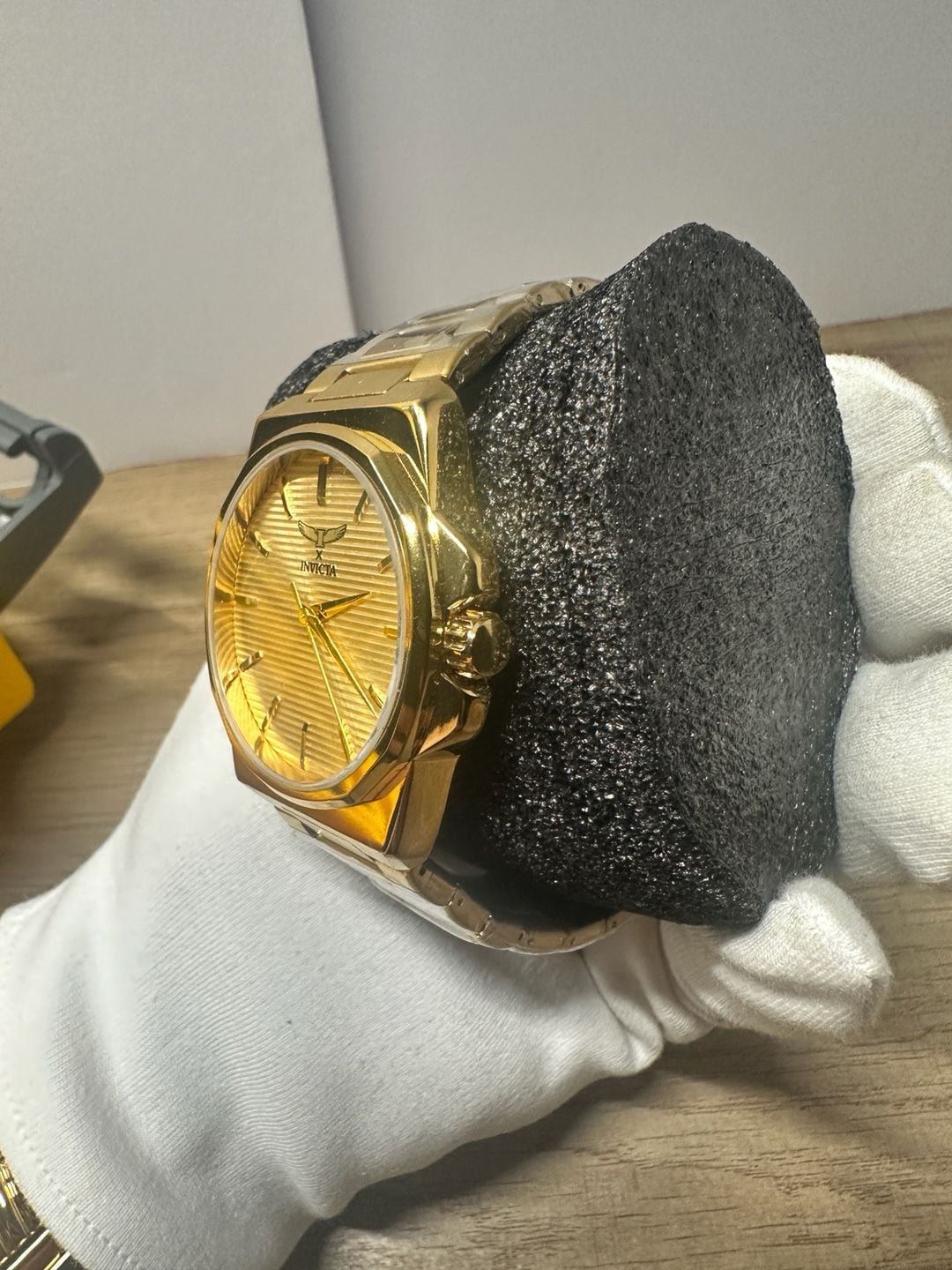 Invicta Gold Tone Quartz Watch 4