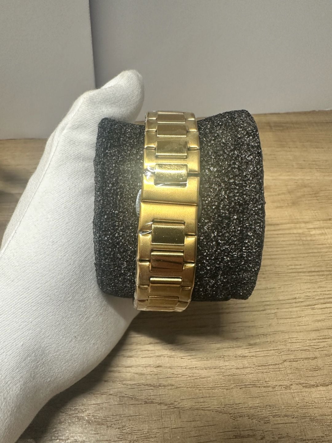 Invicta Gold Tone Quartz Watch 7