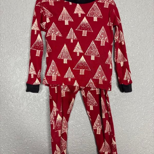 Burt's Bees Baby Pajama Set Size 24M Red Christmas Tree Print