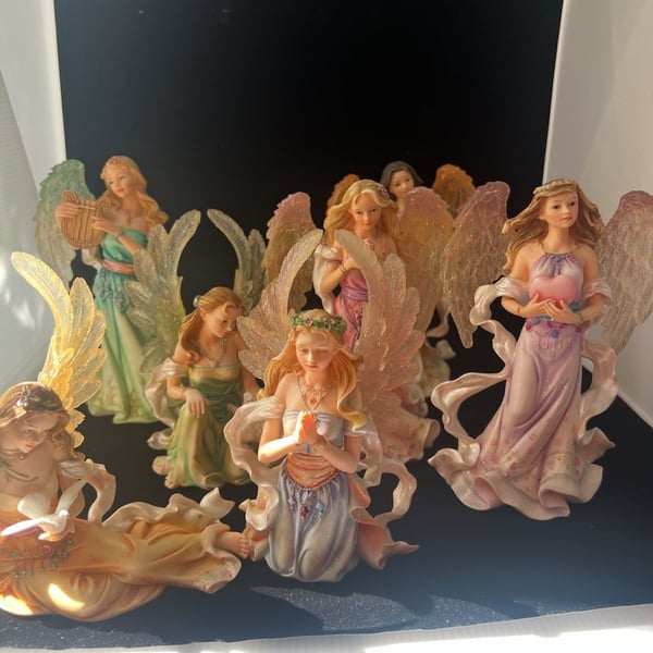 Munro Angels Around Us Figurine Collection Set of 8 Resin Angels