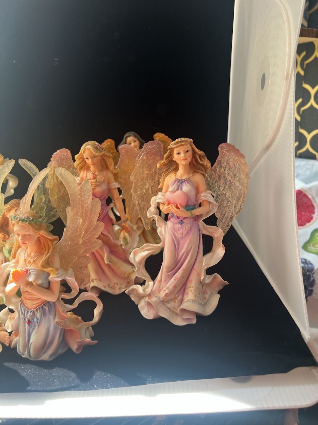 Munro Angels Around Us Figurine Collection Set of 8 Resin Angels 3