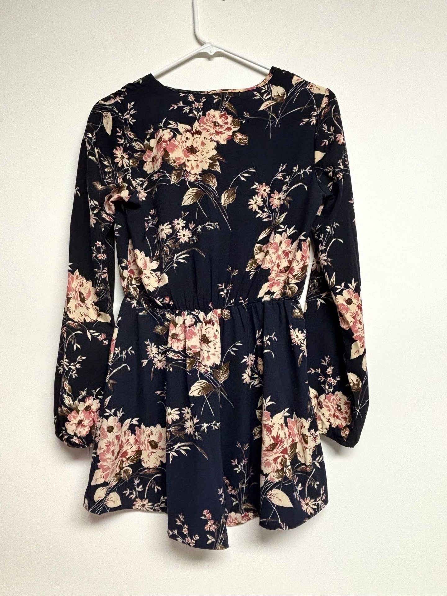 Agaci Floral Romper Size S Navy Pink Long Sleeve V-Neck 7