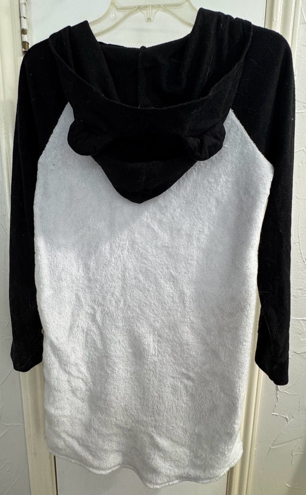 Justice Panda Fleece Hooded Nightgown Size 14/16 Black White 4