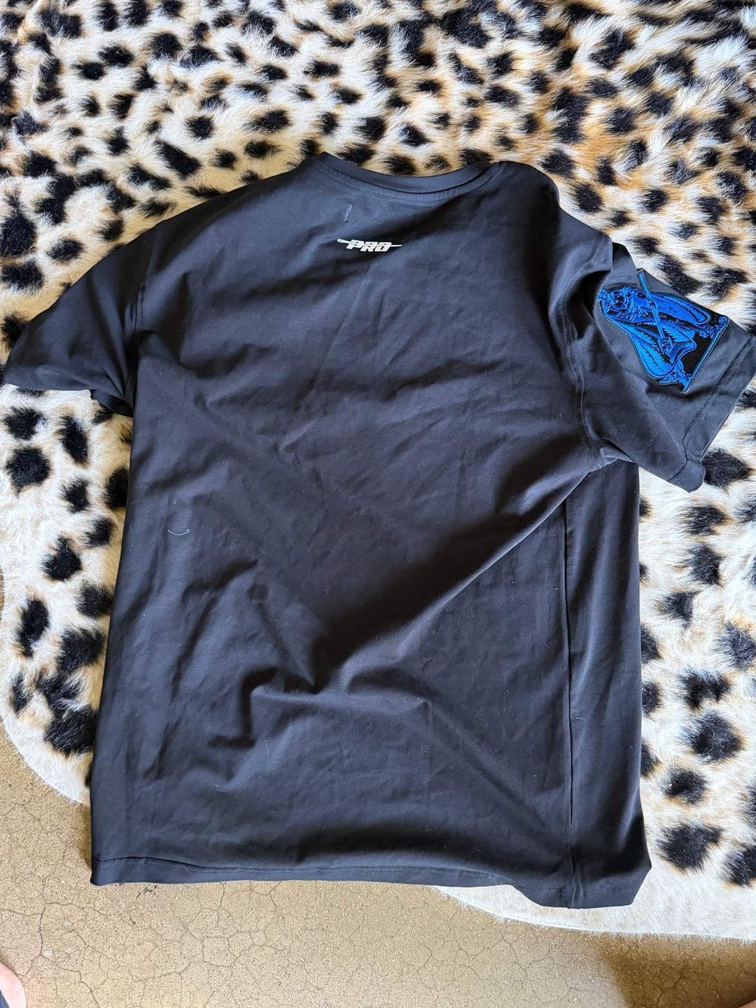 Pro Standard Duke University T-Shirt Size M Black Blue Devils 4