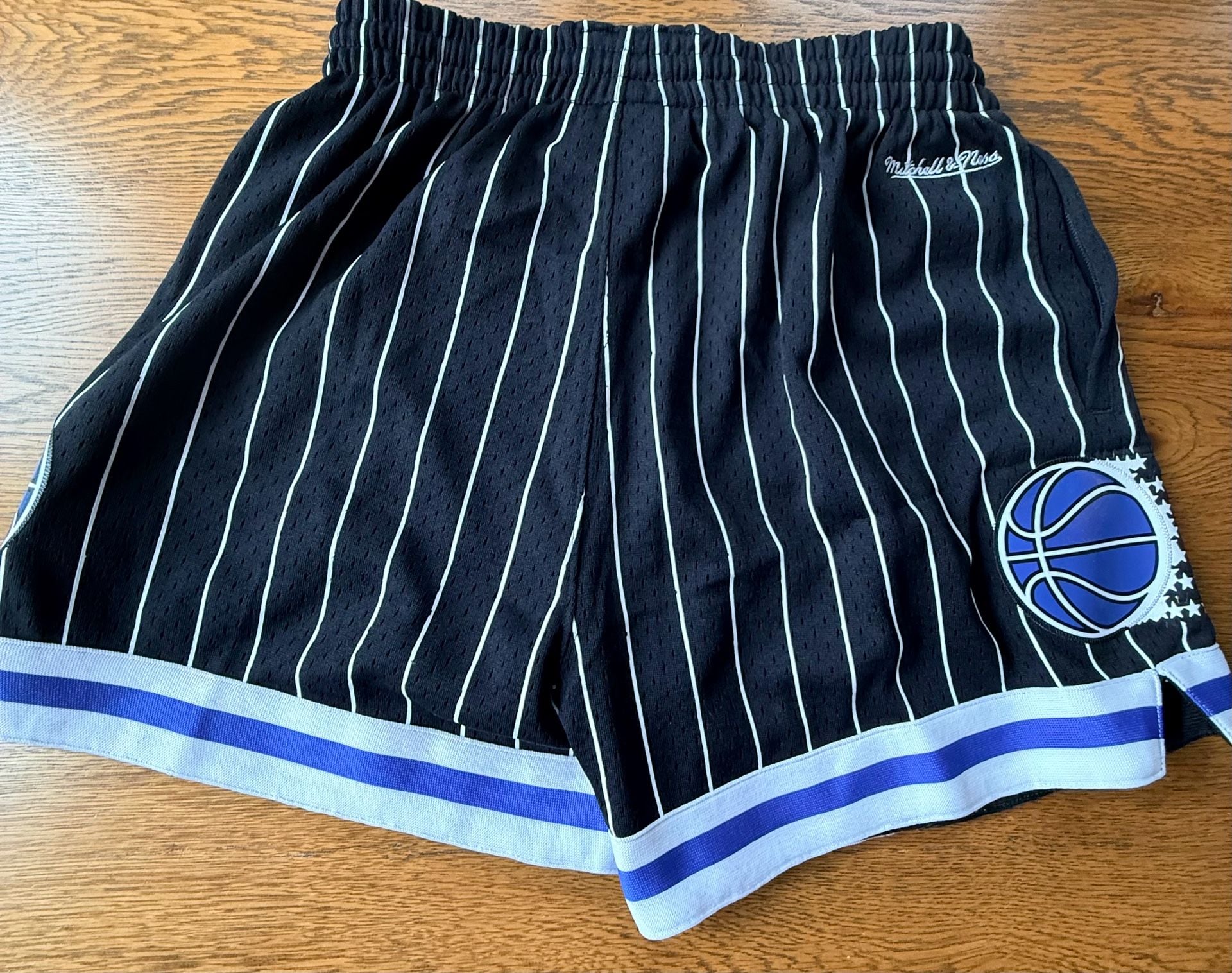 Mitchell & Ness Orlando Magic Jump Shot Shorts Size S Black 3