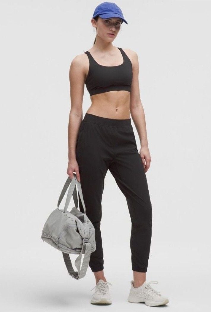221 Lululemon Adapted State HR Jogger Regular Size 8 Black 2