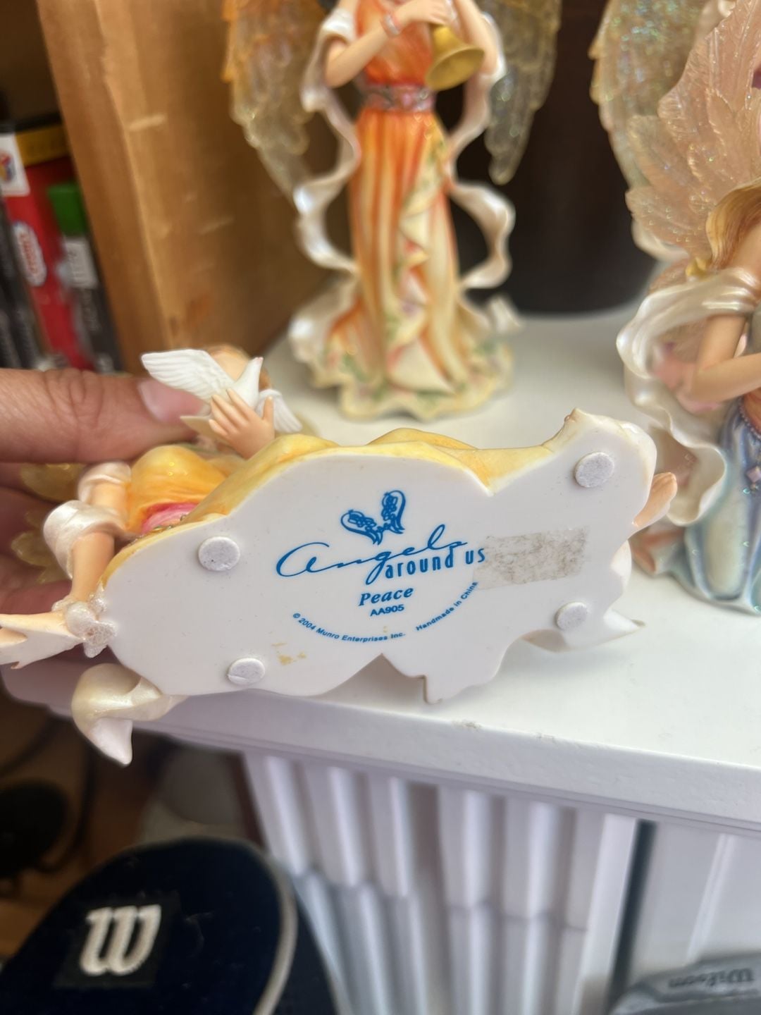 Munro Angels Around Us Figurine Collection Set of 8 Resin Angels 8