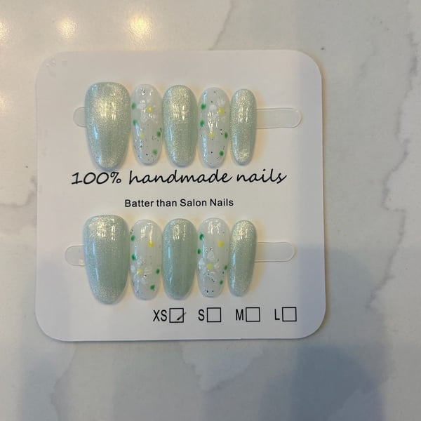 Handmade Press On Nails Size XS Green Floral
