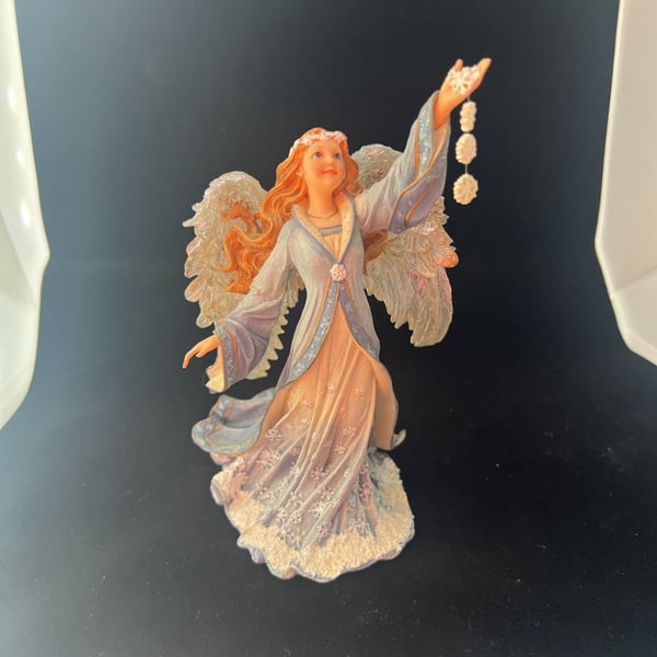 Boyds Collection Crystalina Guardian of Grace Angel Figurine