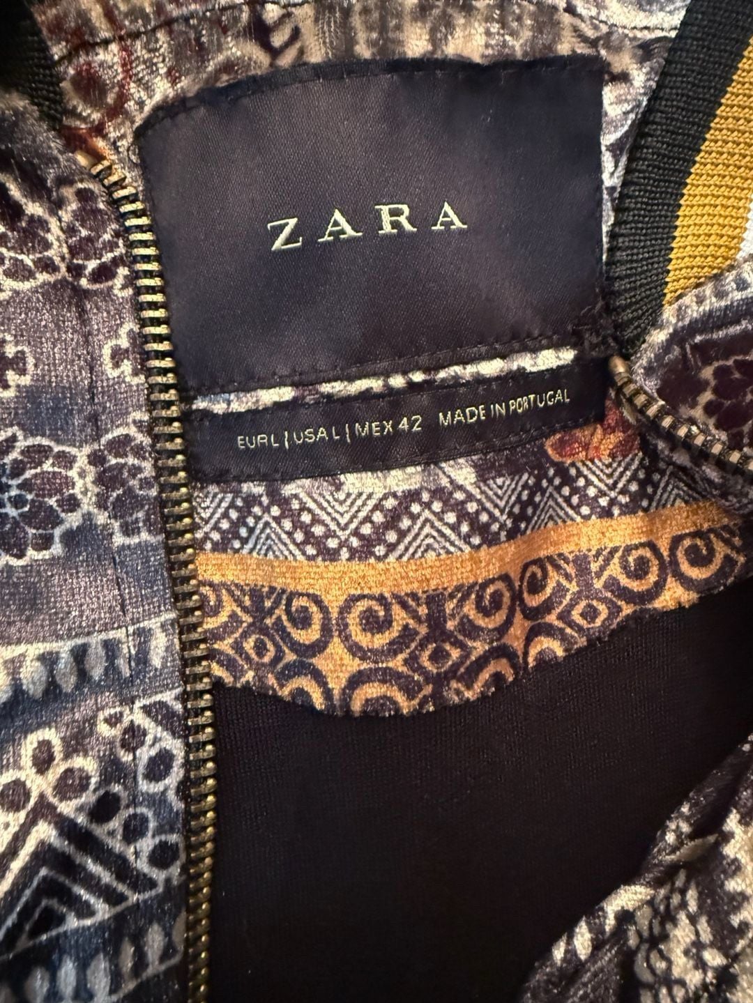 Zara Printed Velvet Bomber Jacket Size L Paisley Multicolored 3