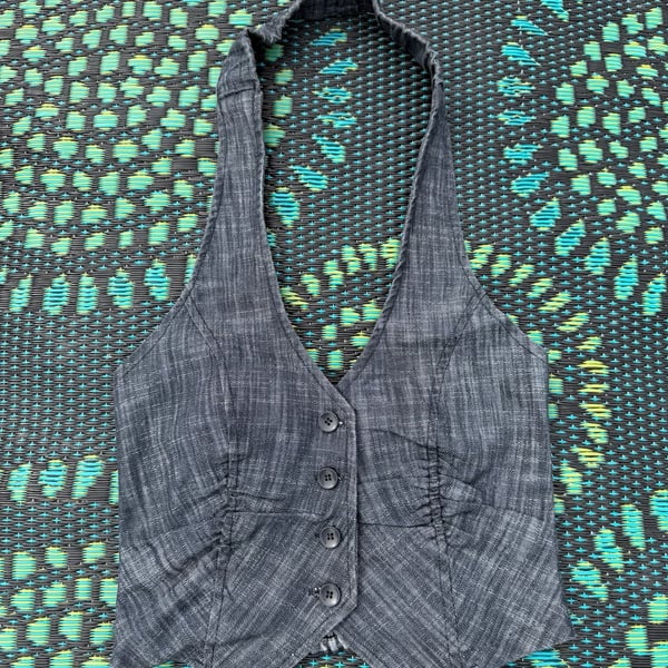 Wet Seal Halter Vest Size S Gray Button Up Denim Crop Top