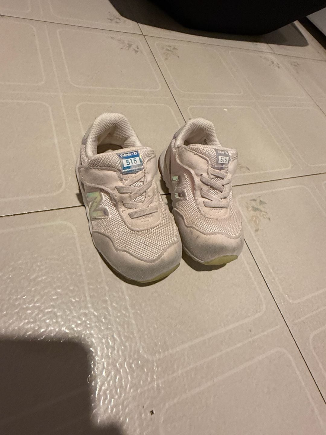 New Balance 515 Size 5 Pink Infant Velcro Sneakers 4