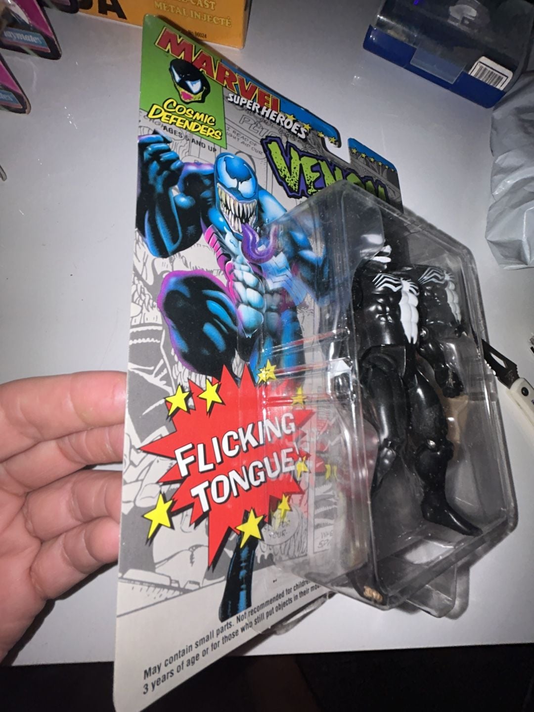 Toy Biz Marvel Super Heroes Venom Action Figure Flicking Tongue 1992 2