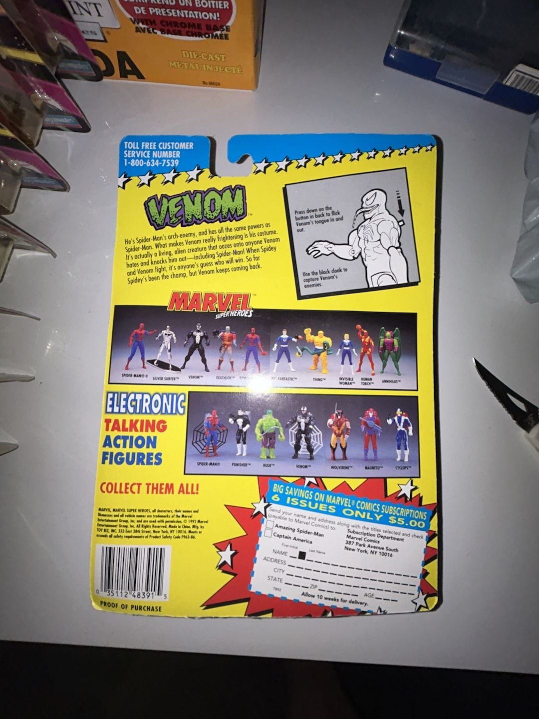 Toy Biz Marvel Super Heroes Venom Action Figure Flicking Tongue 1992 3