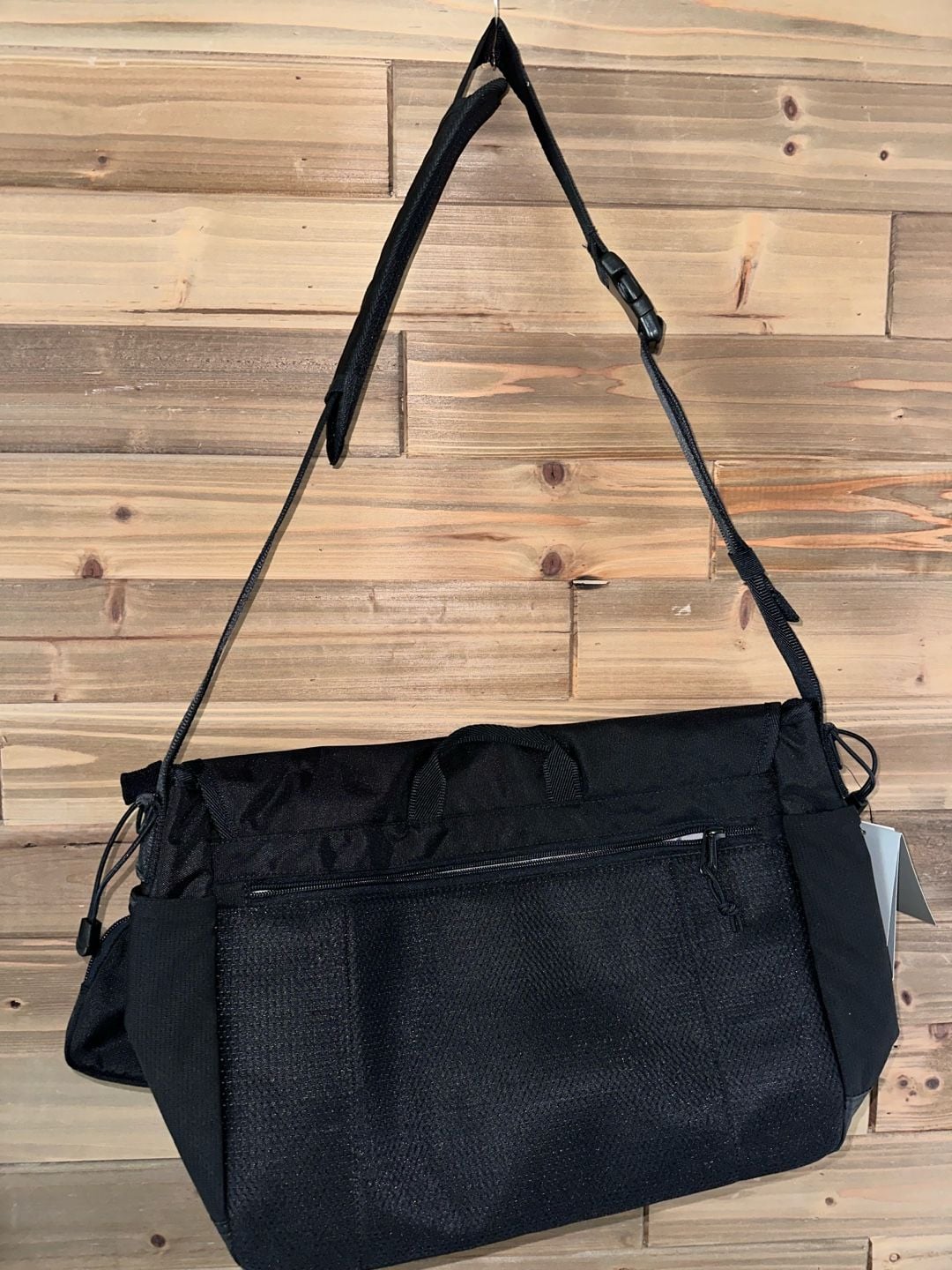 No.19 New Balance Athletics Messenger Bag Black LAB23200FL 5
