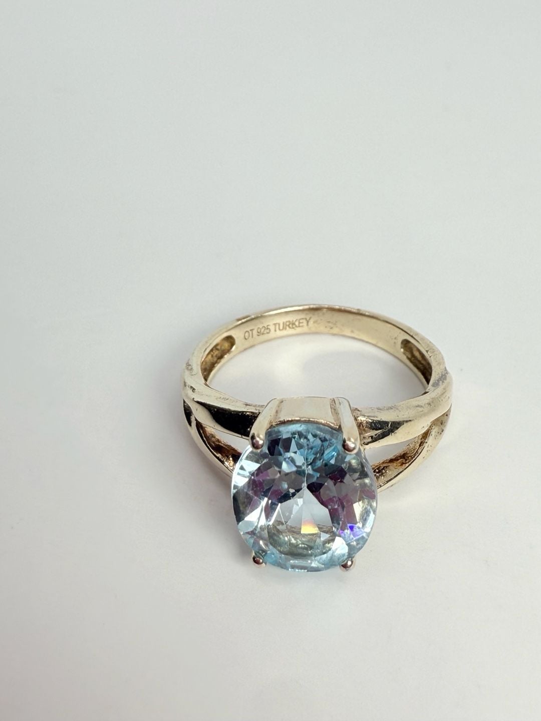 Aquamaring Split Shank Ring Gold over Sterling Silver Sz: 7 10