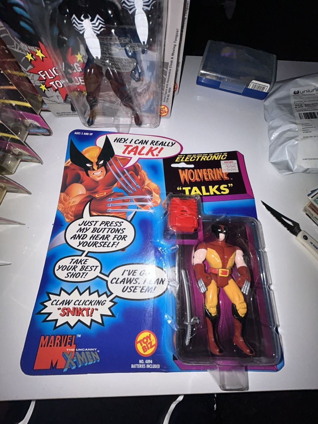 Toy Biz Marvel Electronic Talking Wolverine Action Figure 1991 1