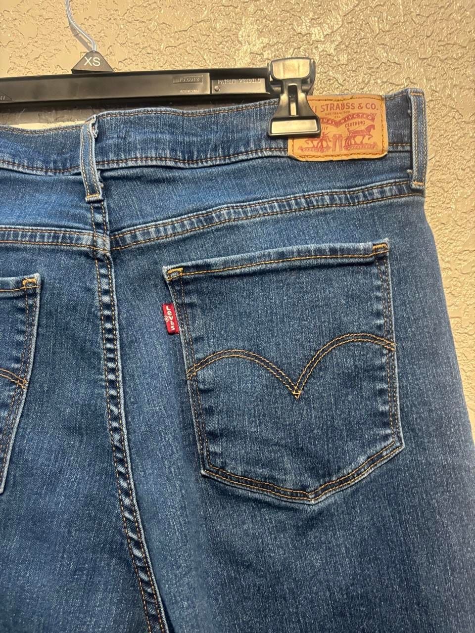 Levi's 318 Shaping Wide Leg Jeans Size 32 Blue Denim 5